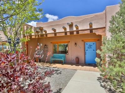 386 Los Cordovas Rd, Ranchos De Taos, NM, 87557