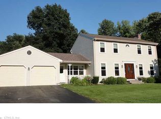 10 Patricia Cir, Enfield, CT 06082