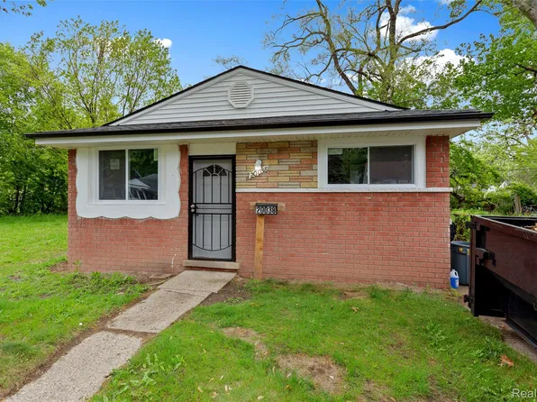 20038 Santa Rosa Dr, Detroit, MI 48221