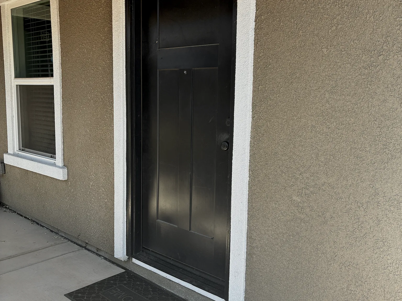 Studio, 500 sqft, $1,300 — Photo 3