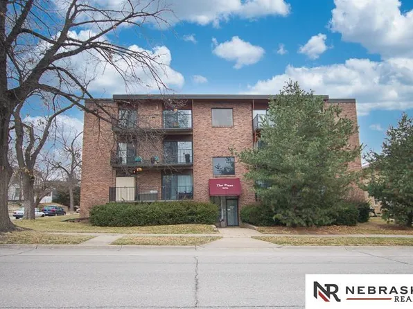 2400 A St APT 1, Lincoln, NE 68502
