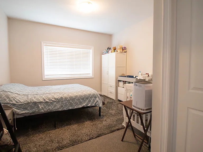 441 Viking St — Photo 10