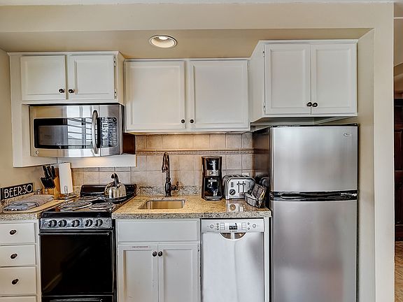 Kitchenette