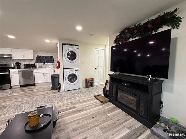 51 Echo Pl #2 — Photo 5