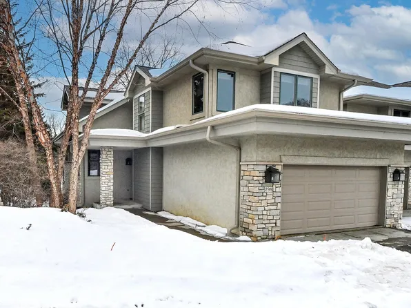 298 Grace Pointe Ct, Wayzata, MN 55391