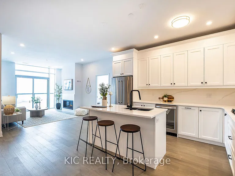 99 Louisa St #307 — Photo 10