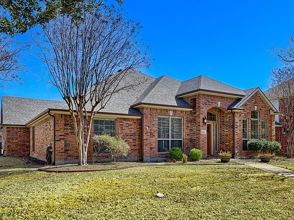 2nd image of 12432 Blue Ridge Dr