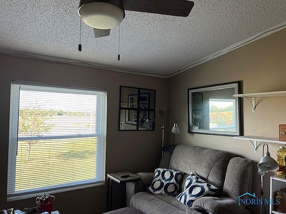 2nd image of 2467 Rice Rd