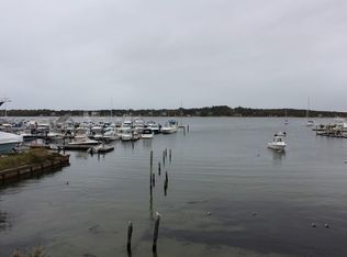 9 Maple Ave, Wareham, MA 02571