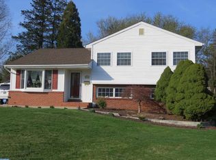 155 S Shelley Dr, Claymont, DE 19703