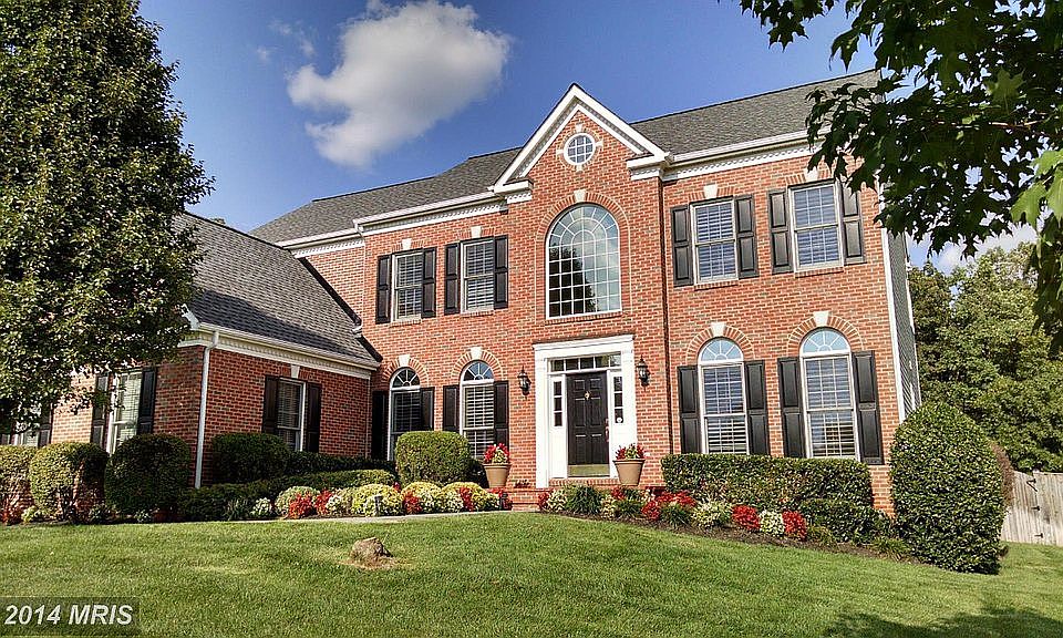 1st image of 22506 Forest Manor Dr