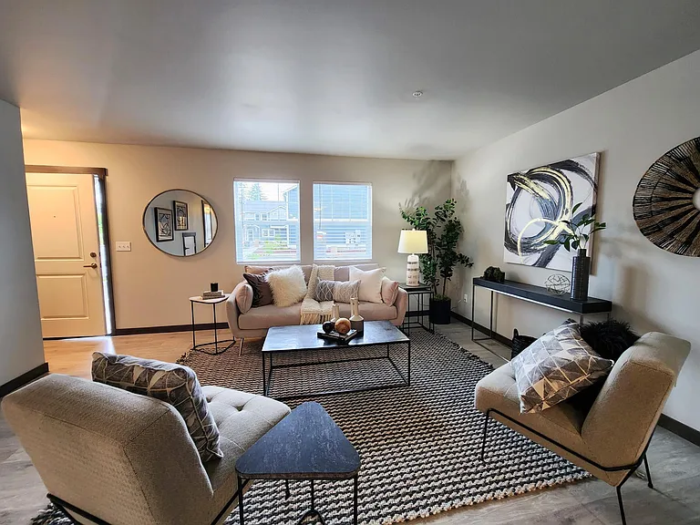1039 Cedar Ave #103 — Photo 16