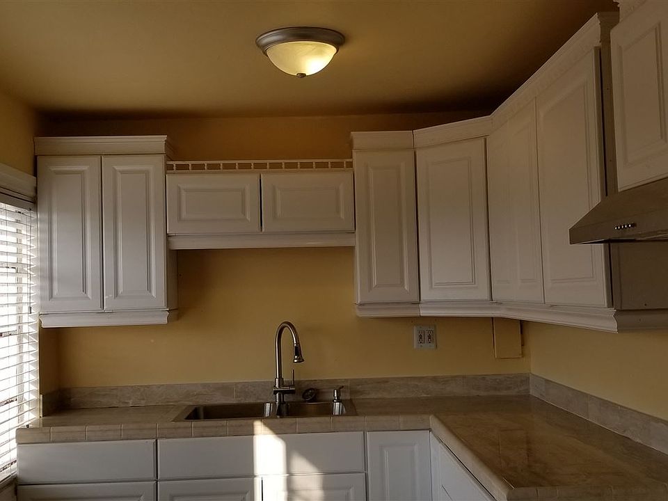 1st image of 22317 E Avenue O
