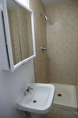 Rented by Crosstown Apartments NYC | media 10