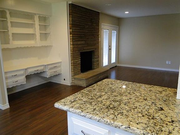 2nd image of 2015 Whitedove Dr