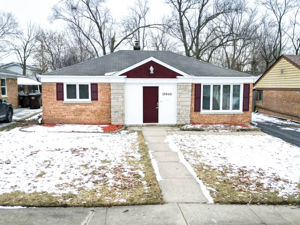 17649 Dundee Ave, Homewood, IL 60430