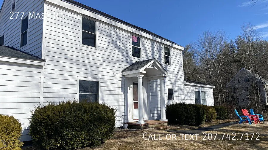 "University Rental-Heat & Hot Water Included-Spacious 4-Bed Oasis with 2 Full Baths at 277 Mast R... — Photo 2