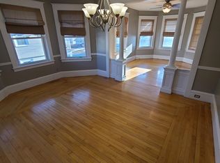 17 Waldron Ave, Cranston, RI 02910