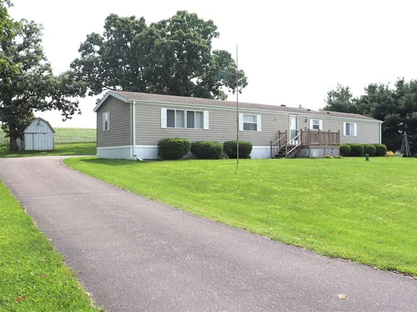 W16737 State Hwy 121, Hixton, WI 54635