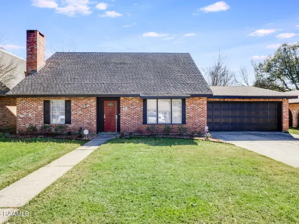 108 Mountainside Dr, Lafayette, LA 70503