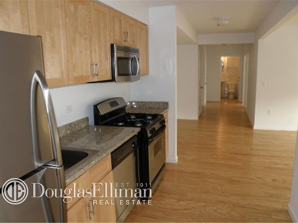 1st image of 3172 31st St APT 7D