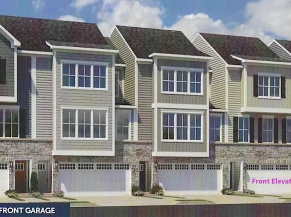 9271 Tanfield Dr, Fredericksburg, VA 22408