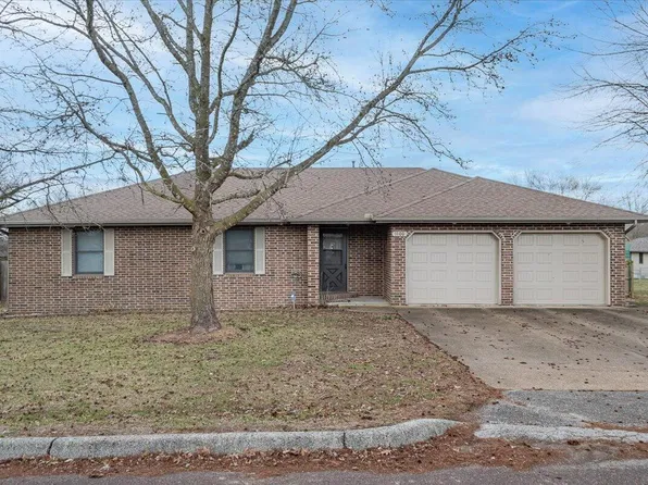 1100 Hubbard Street, Mountain Grove, MO 65711