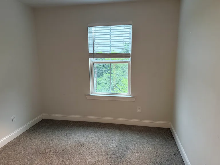 1245 Tice Ln — Photo 11