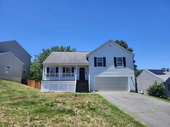 8 Pembroke Ln, Stafford, VA 22554