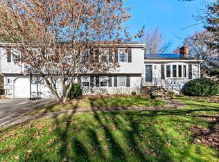 3 Brookside Ct, Seekonk, MA 02771