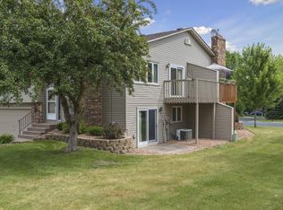 9917 107th Ave N, Maple Grove, MN 55369