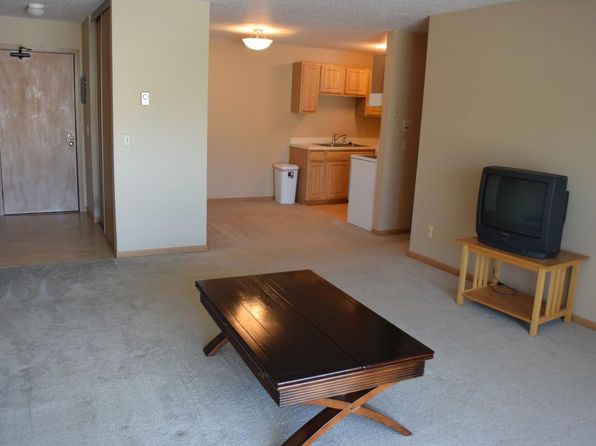 14115 Pennock Ave APT 306