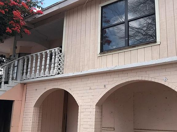 2nd image of 1169 Calle Galaxia Unit 4