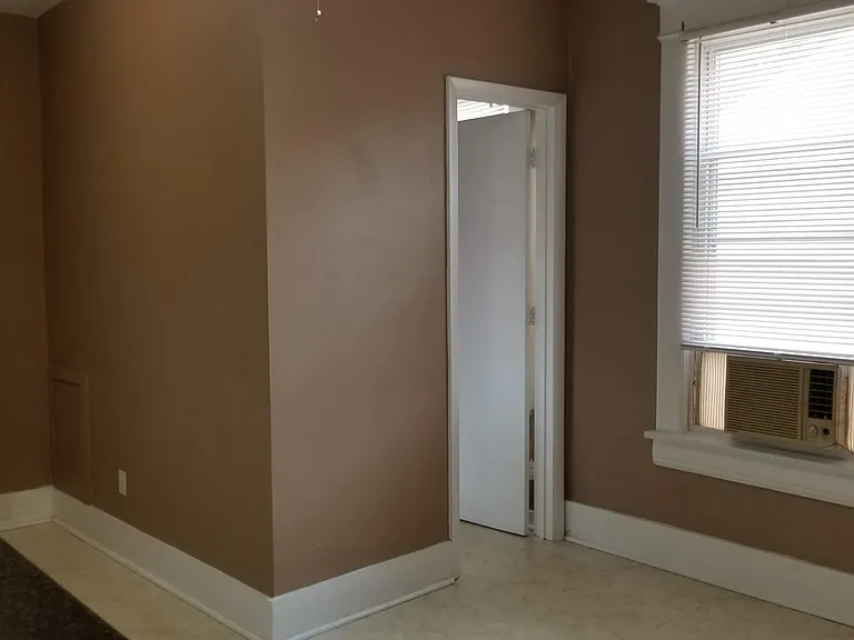 412 Woods Ave SW #3 — Photo 14