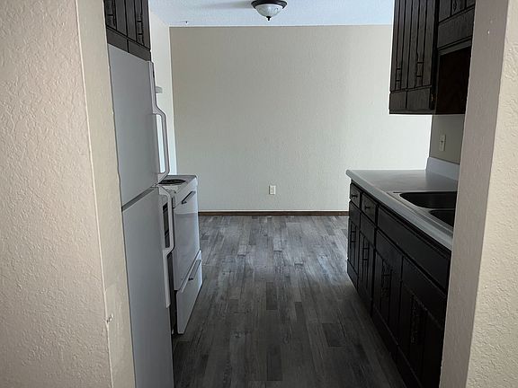 5th image of 41 Arlington Ave W APT 204
