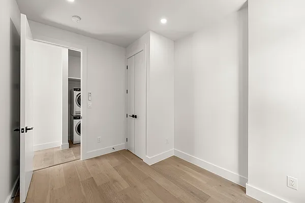 Bedroom, photo 4