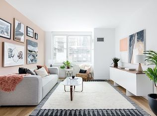 515 9th Ave #7U, New York, NY 10018