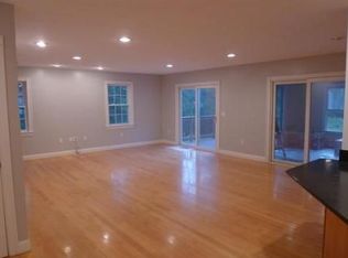 82 Groton School Rd, Ayer, MA 01432