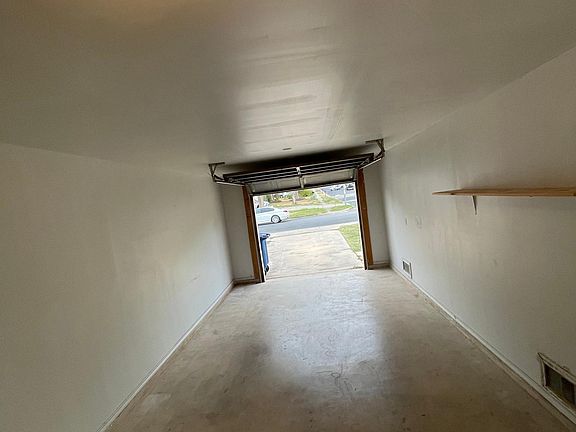 4th image of 11703 Capotillo St #1