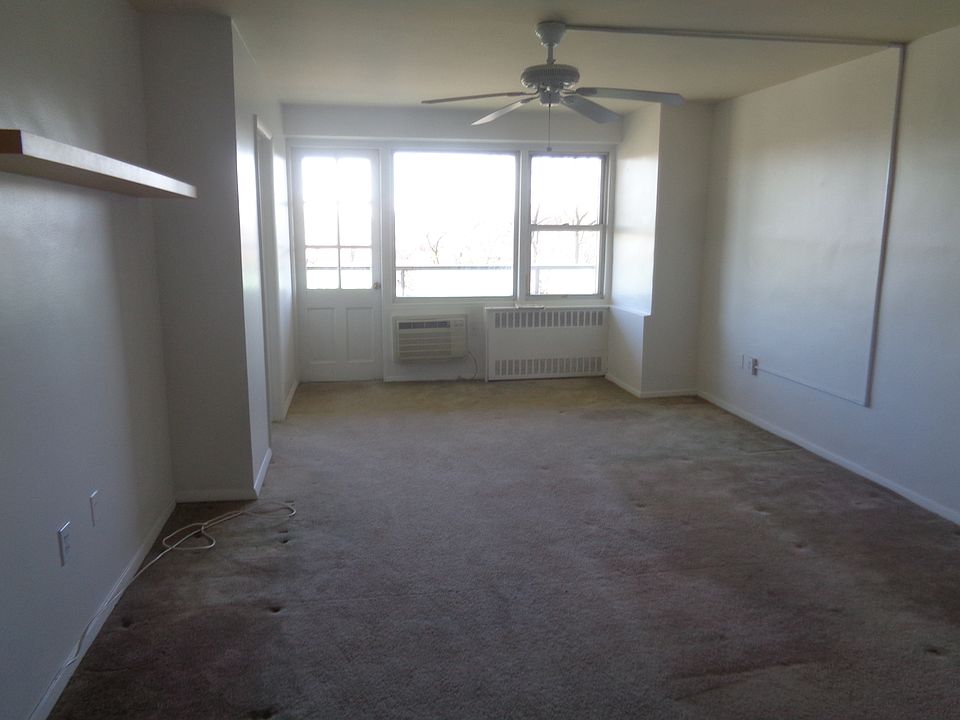 1st image of 1841 Central Park Ave APT 5H