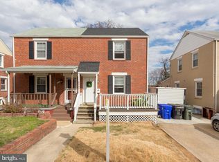2147 S Pollard St, Arlington, VA 22204