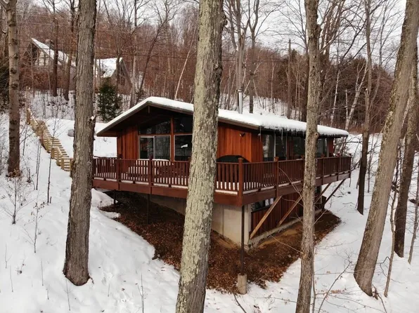 122 East Drive, Warren, VT 05674