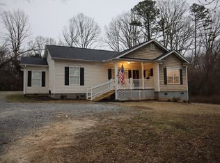 301 Linville Rd, Mount Airy, NC 27030