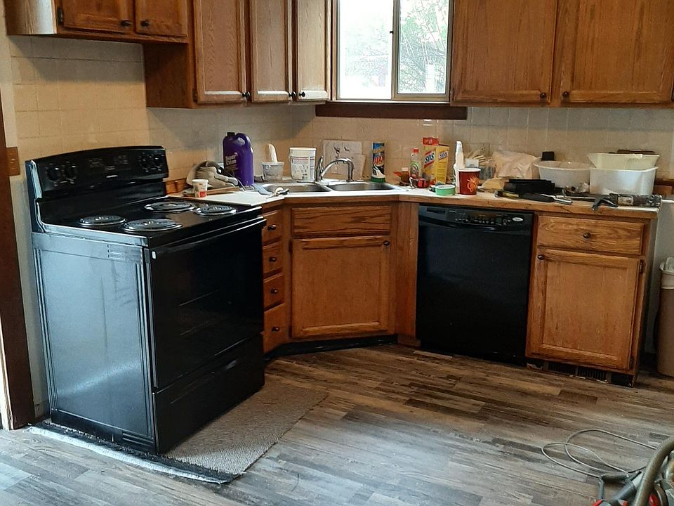 2nd image of 1838 W College Ave