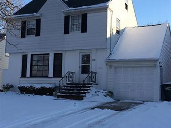 4086 Colony Rd, South Euclid, OH 44121