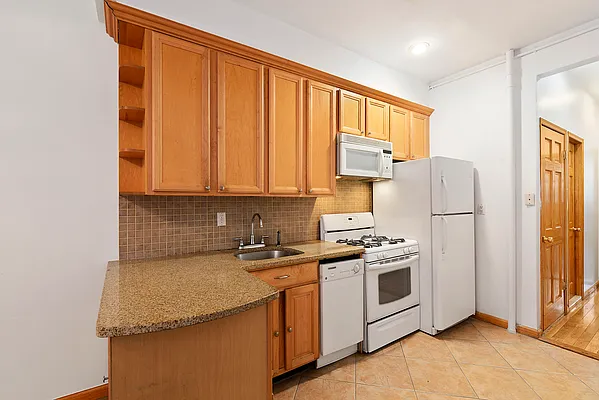 Rented by Brown Harris Stevens | media 2