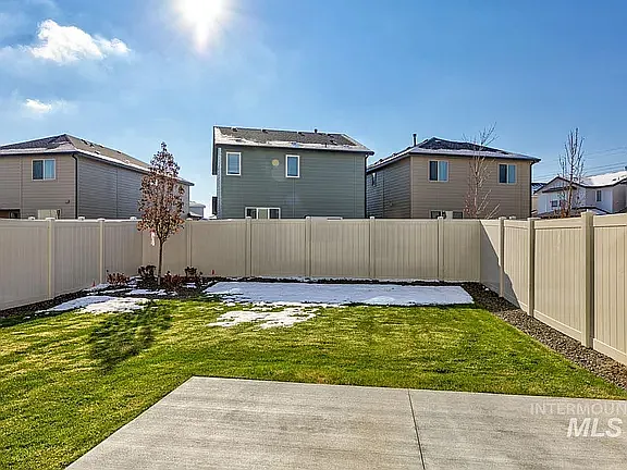 2201 E Danzee Dr — Photo 12