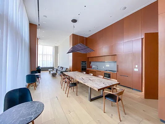 Rented by Oxford Property Group | media 11