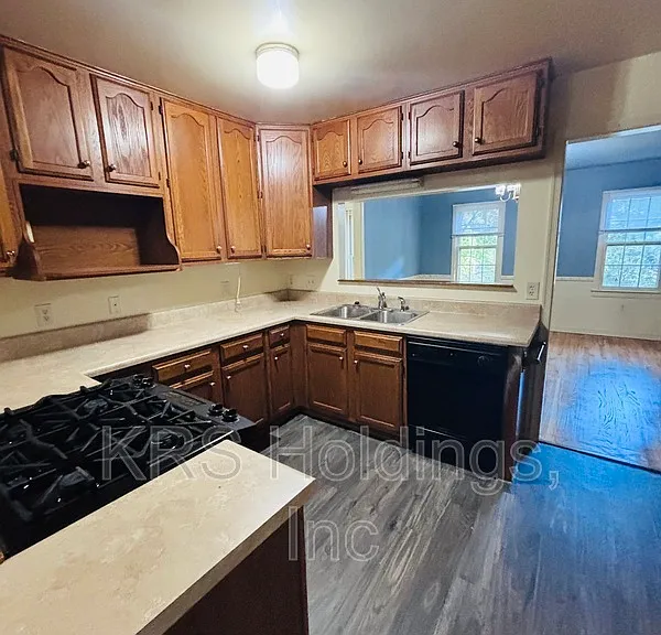 12703 Mill Forest Ct — Photo 7