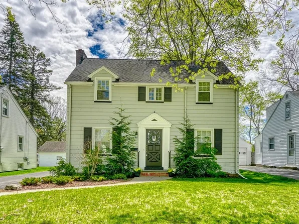 165 Orchard Dr, Rochester, NY 14618